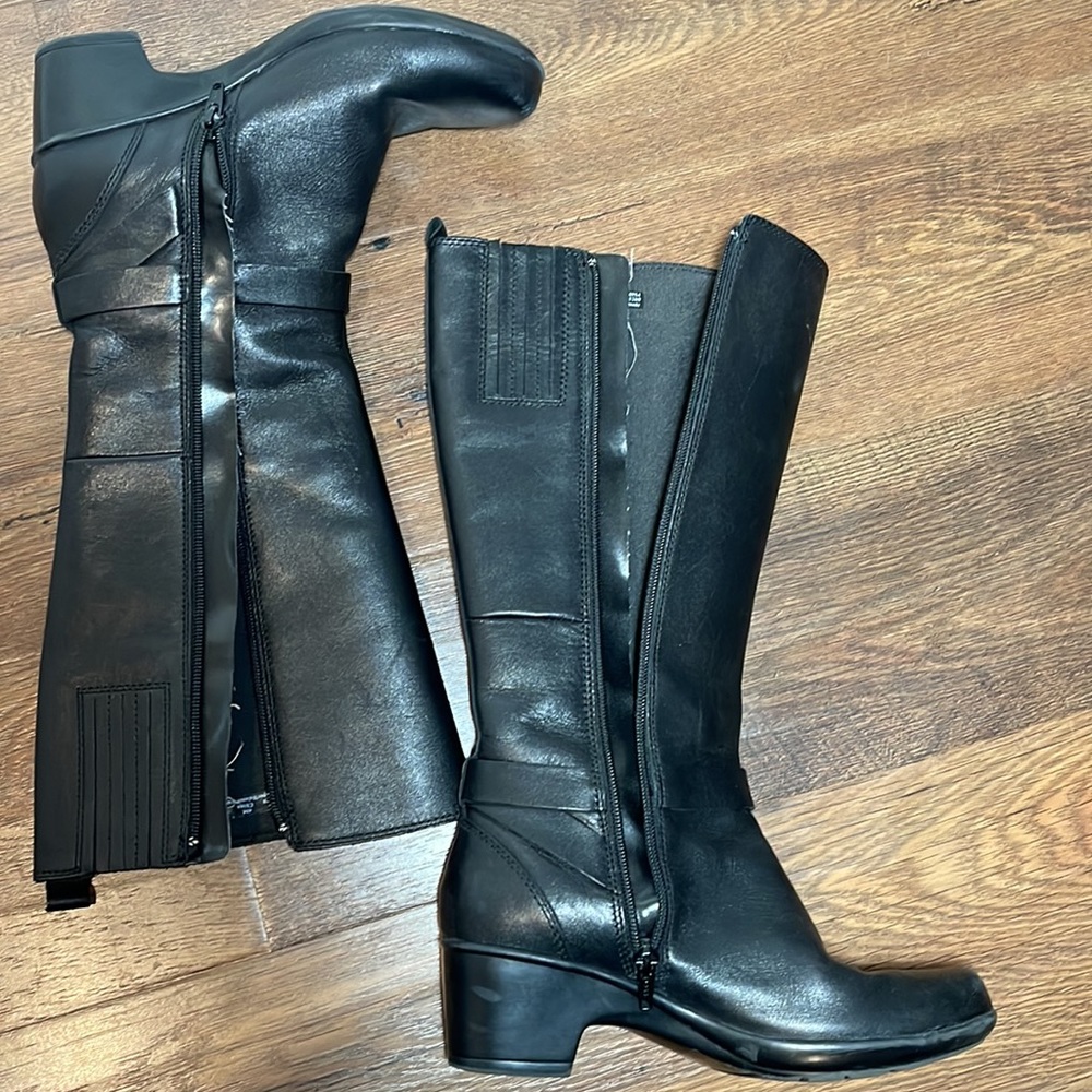Clarks Malia Poplar Tall Boots Black Womens sz 6 - Picture 9 of 11